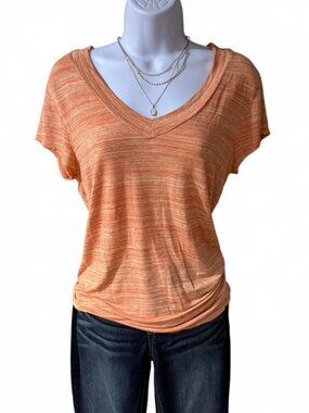 Light and airy tee by Masimo